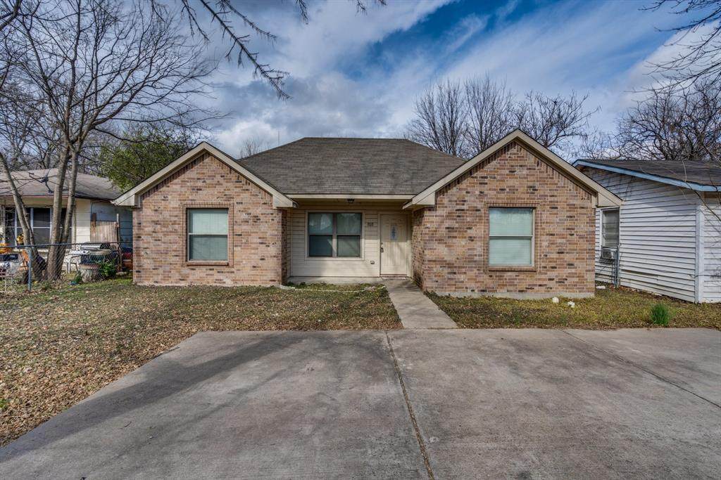 808 Metropolitan Street - Photo 1