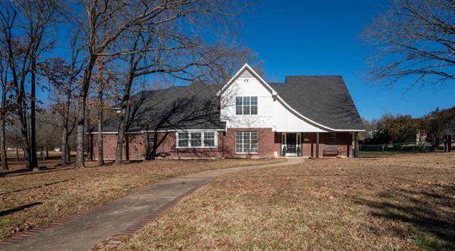 3925 Lakeshore Drive - Photo 1