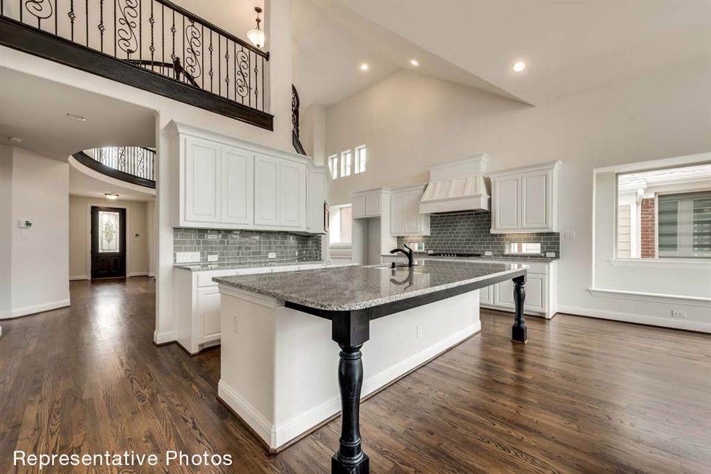 7931 Banyan Way - Photo 1