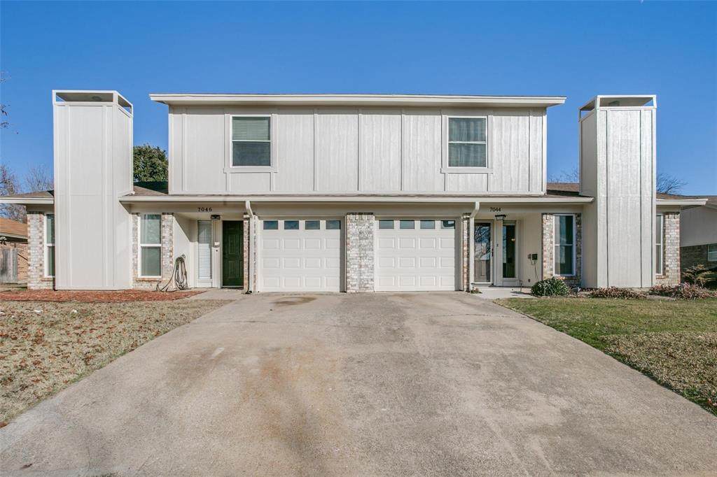 7046 Crosstimbers Lane - Photo 1