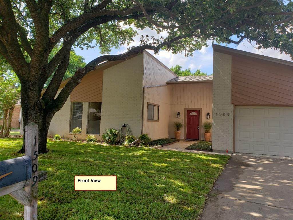 1509 Flamingo Drive - Photo 1