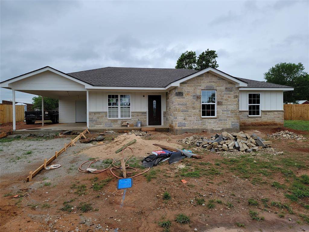 1407 12th Street - Photo 1