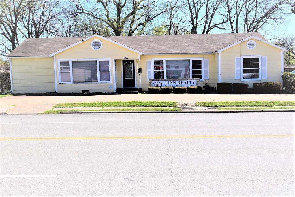 1207 Washington Street - Photo 1