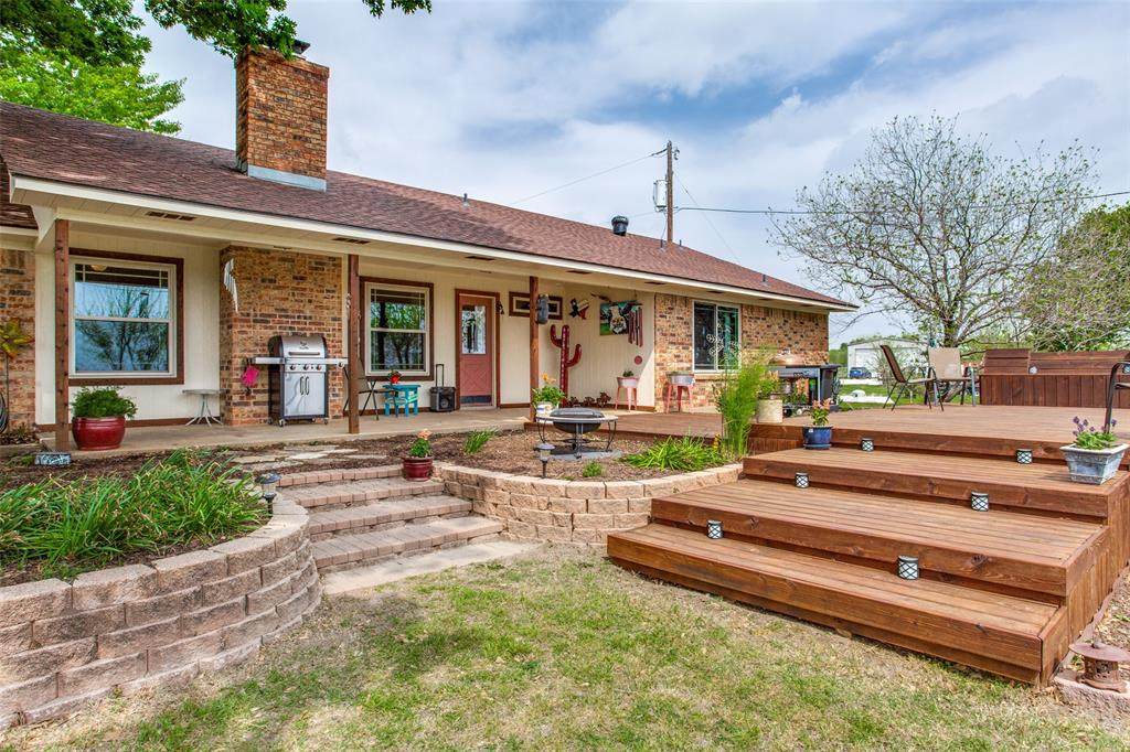 4413 Wakefield Road - Photo 1
