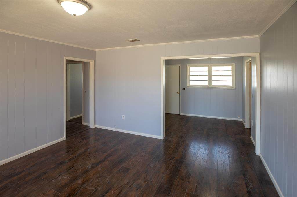 308 2nd Street - Photo 1