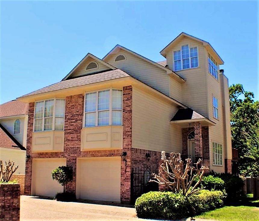 5731 Lakeshore Drive - Photo 1