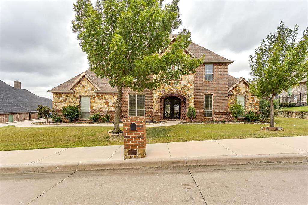 732 Flamingo Circle - Photo 1
