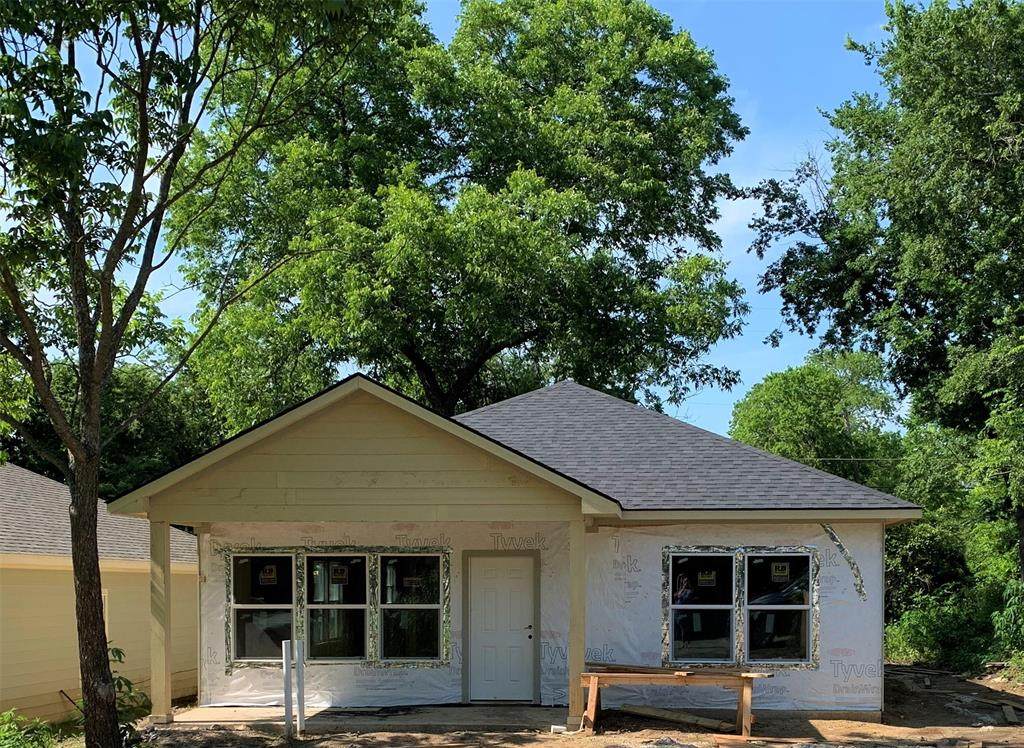 323 Shepherd Street - Photo 1