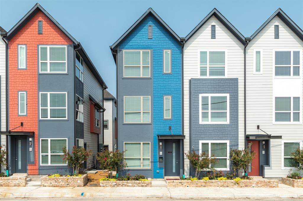 301 Lamar Street - Photo 1