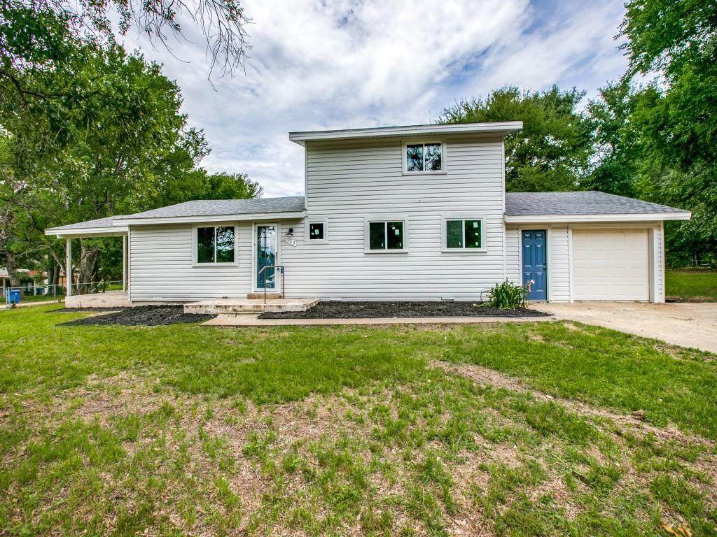123 Merry Way - Photo 1