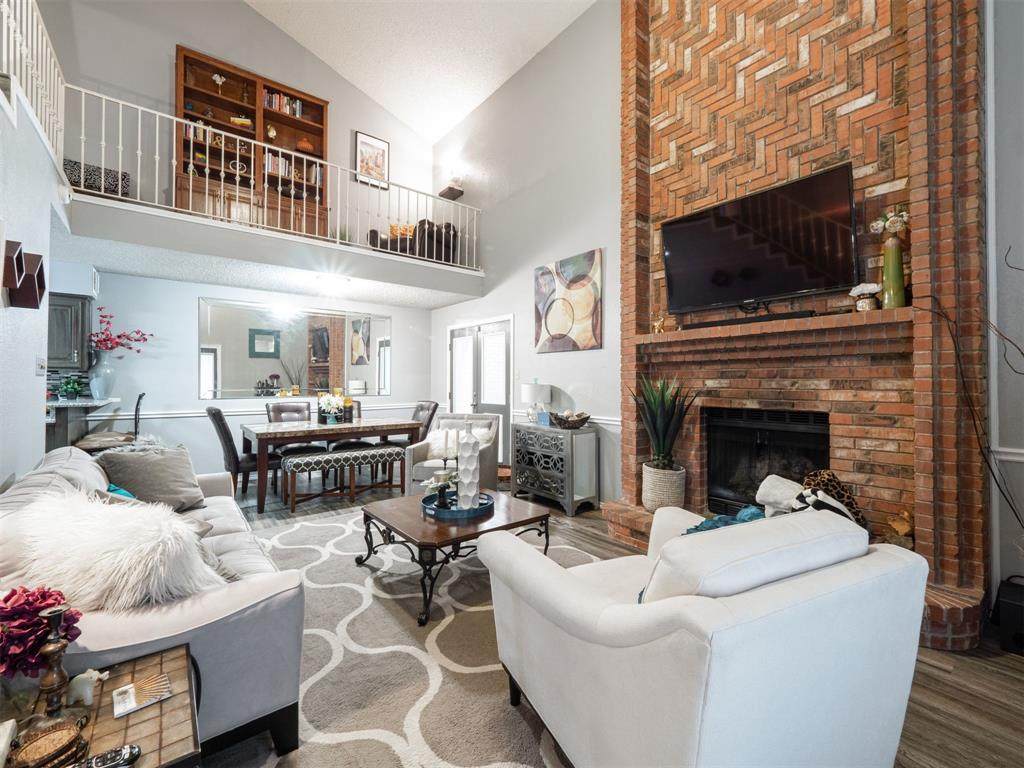 5852 Water Ridge Drive - Photo 1