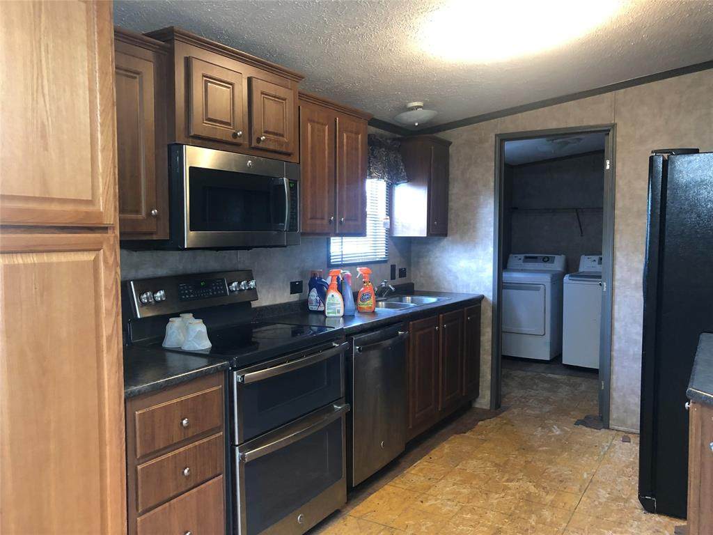 18352 Fm 901 - Photo 1