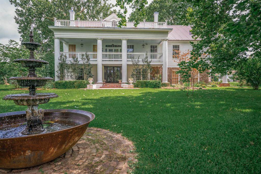 116 Beavers Bend - Photo 1