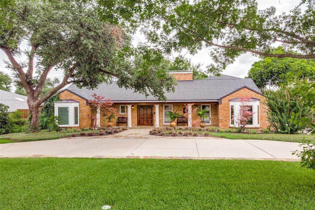7156 Royal Lane - Photo 1