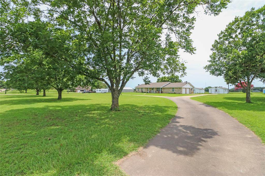 2632 County Road 425 - Photo 1