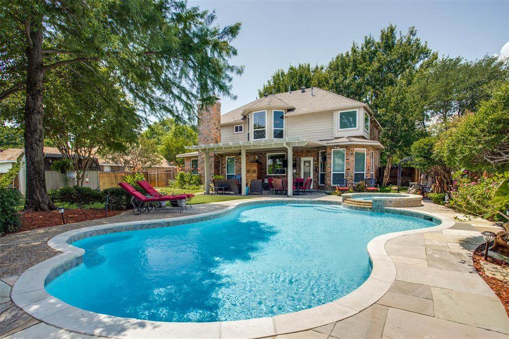 209 Clearcrest Drive - Photo 1