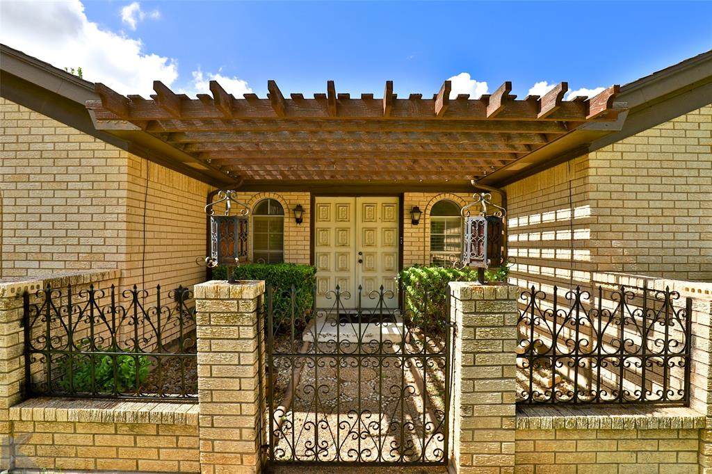 2402 Stonecrest Drive - Photo 1
