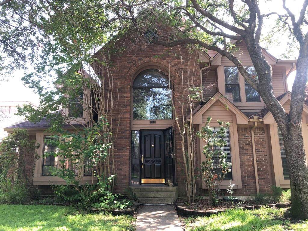 304 Sheridan Trail - Photo 1