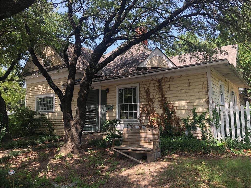 314 Anglin Street - Photo 1