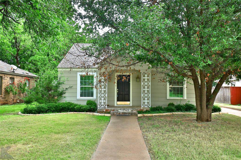 941 Blair Street - Photo 1