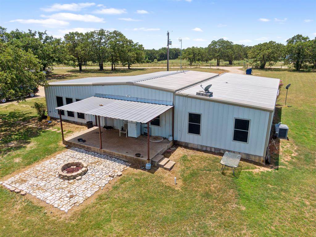 408 Private Road 3663 - Photo 1