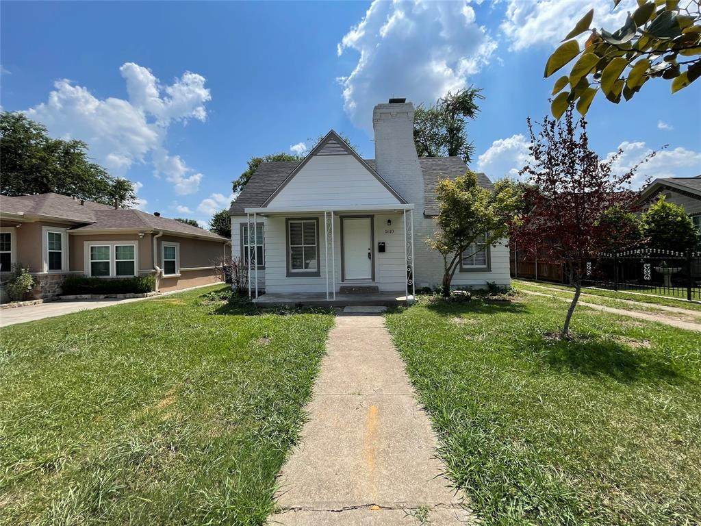 1610 Mountain Lake Road - Photo 1