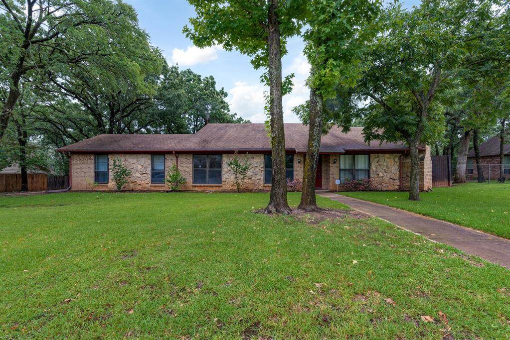 417 Live Oak Drive - Photo 1