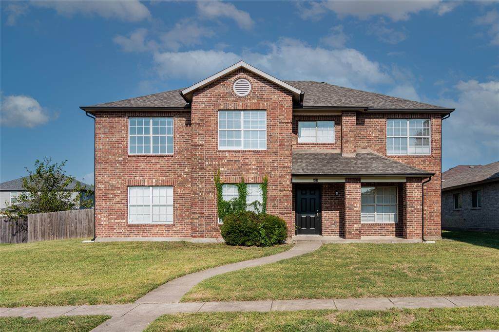 325 Beechwood Lane - Photo 1