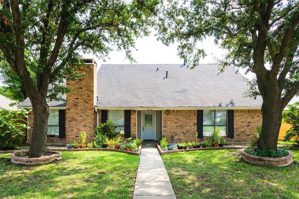 2612 Carmel Drive - Photo 1