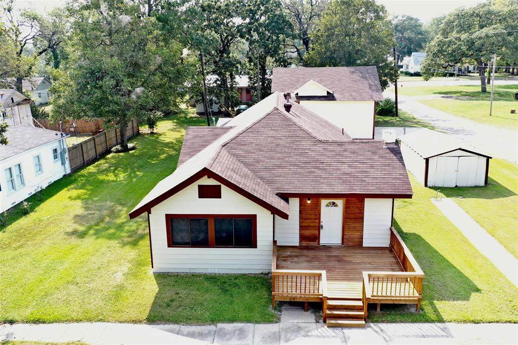 623 Green - Photo 1