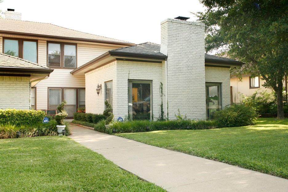 9402 Moss Farm Lane - Photo 1