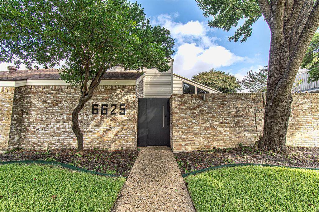 6625 Southpoint Drive - Photo 1