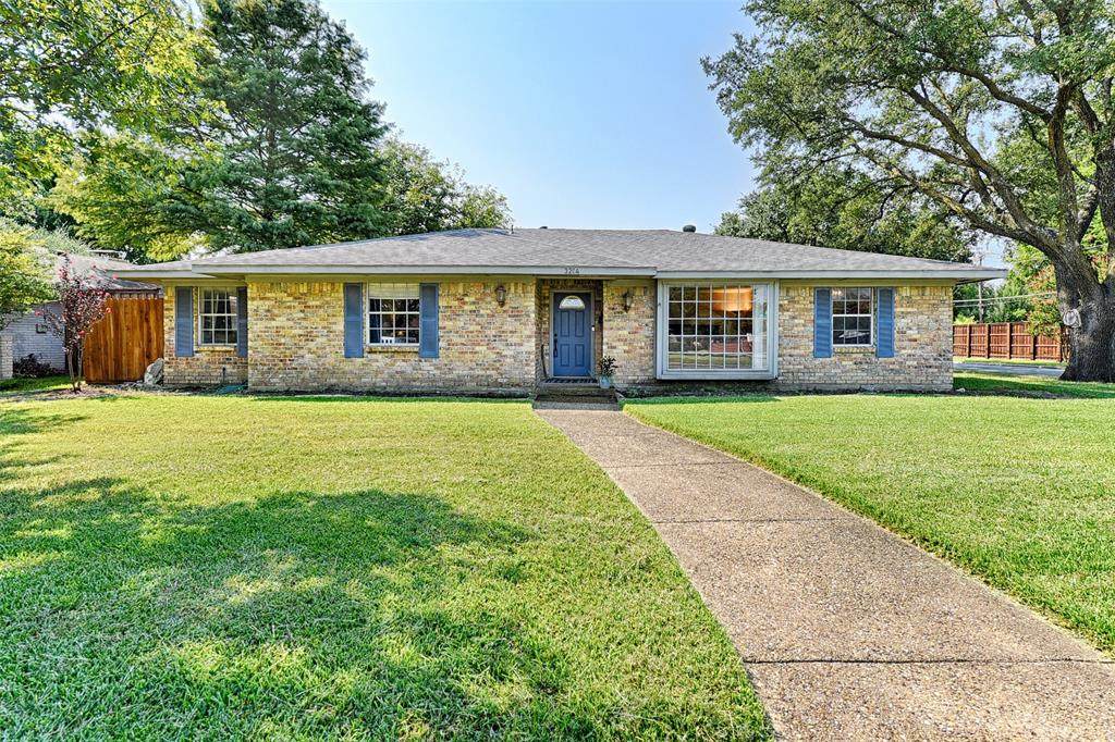 3204 Flowerdale Lane - Photo 1