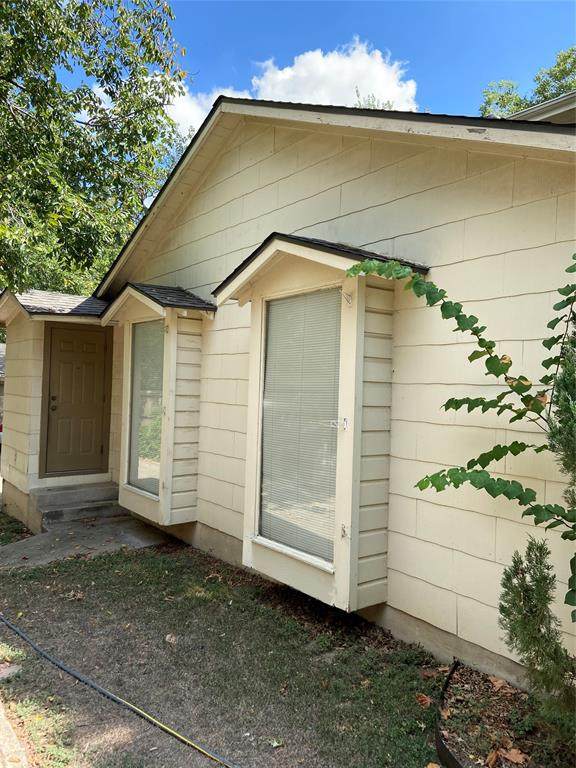 4708 Collinwood Avenue - Photo 1