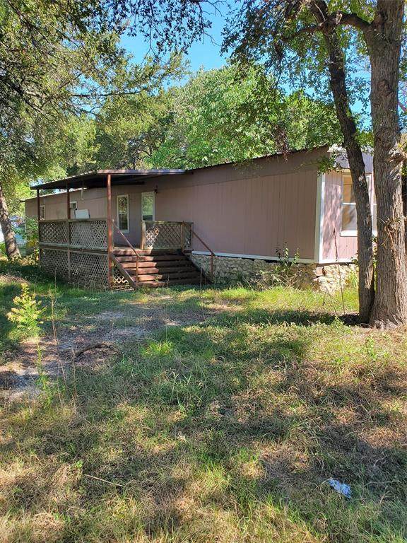 141 County Road 1745 - Photo 1