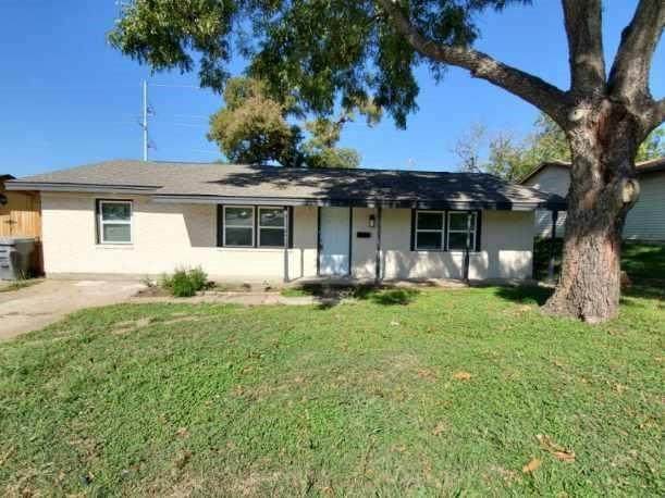 7117 Al Patterson Drive - Photo 1