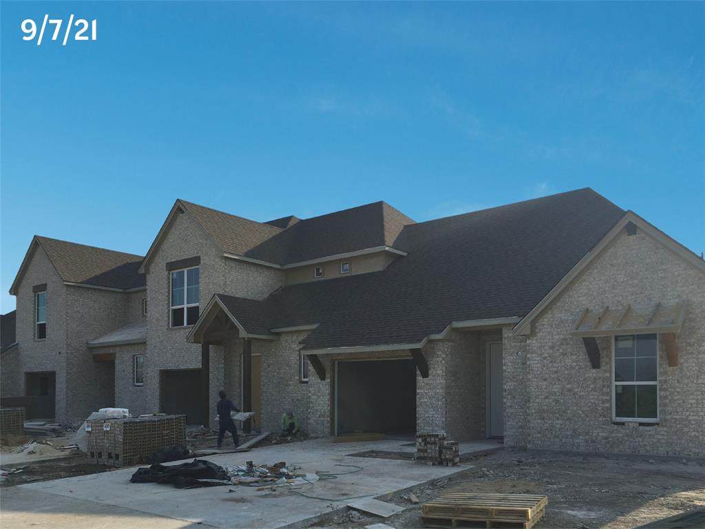 8245 Heritage Glen Dr - Photo 1