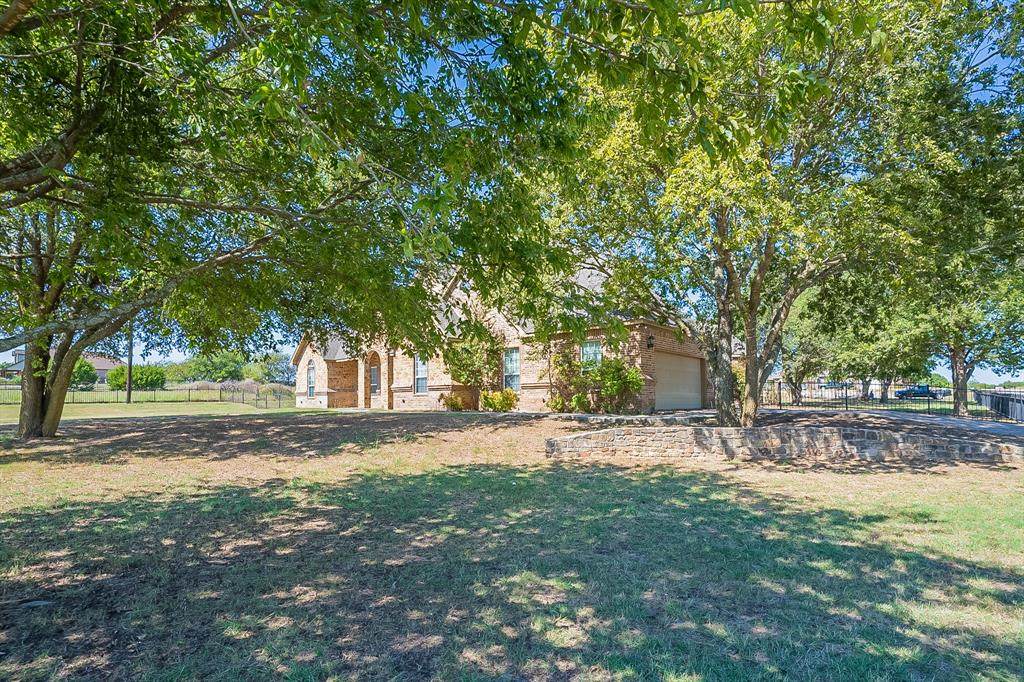 7601 Farris Way - Photo 1