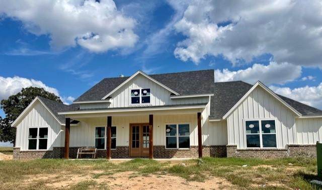 1520 Turpin Lake Road - Photo 1