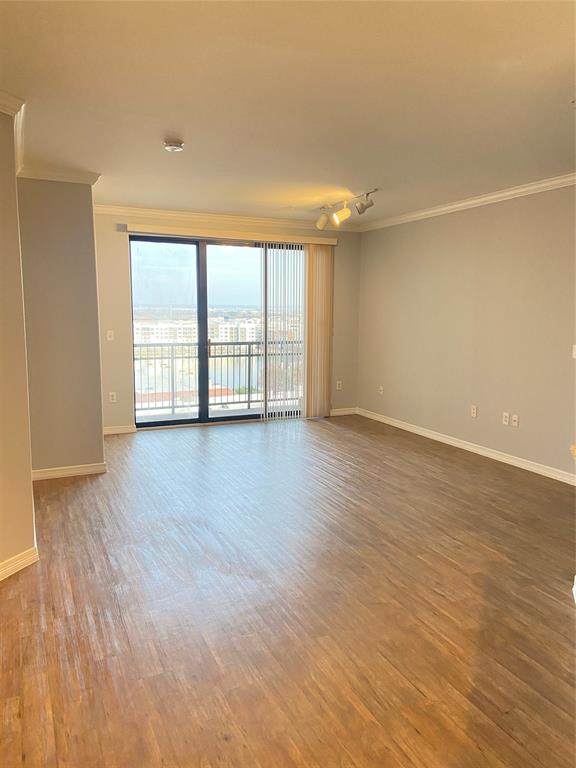 330 Las Colinas Boulevard - Photo 1
