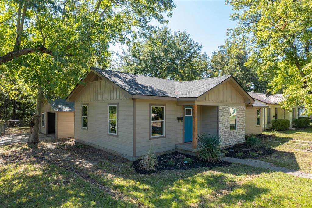 256 Boyd Street - Photo 1
