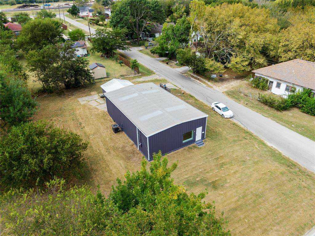 1211 Kaufman Street - Photo 1