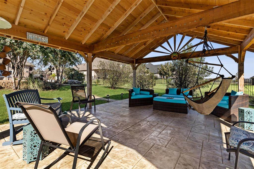 309 Silver Rose Boulevard - Photo 1
