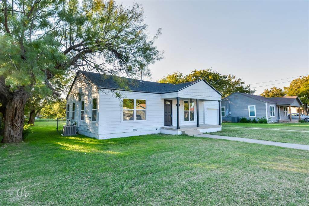 1010 Rodgers Street - Photo 1