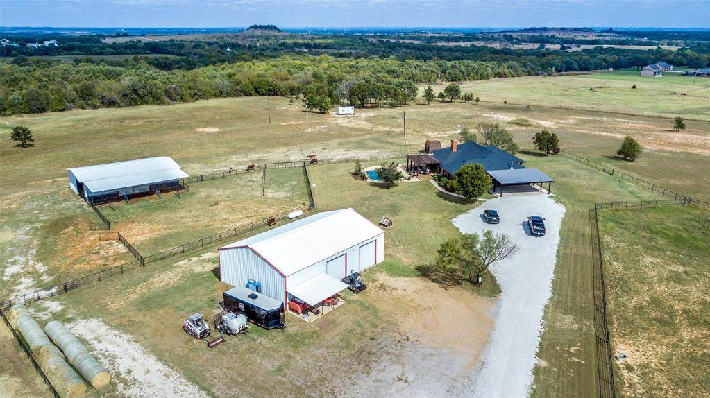 601 County Road 3525 - Photo 1