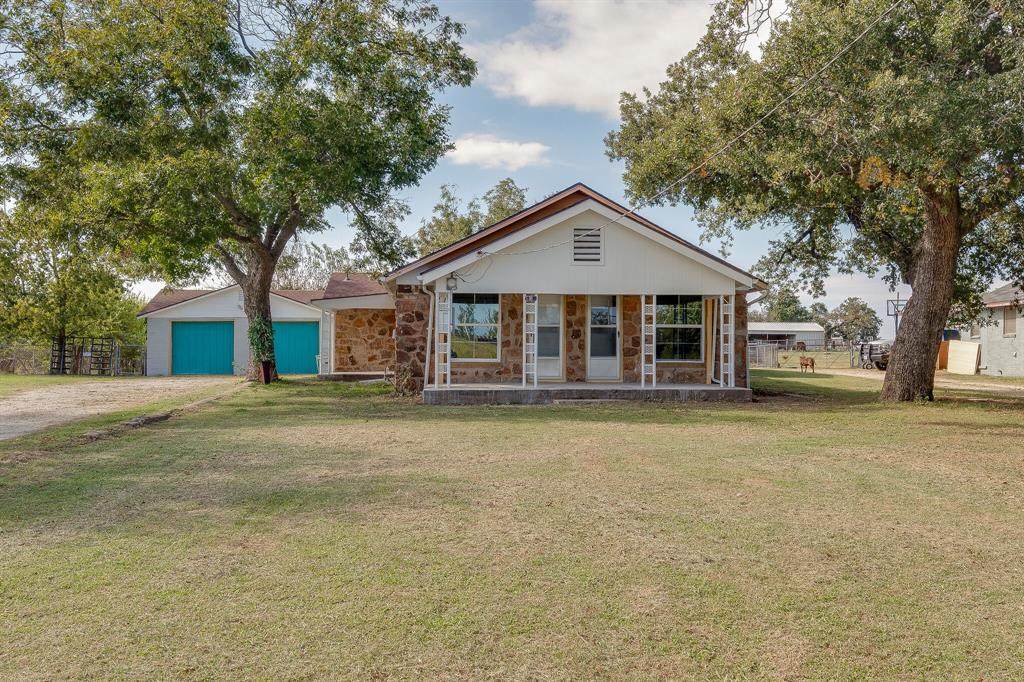 502 Jones Street - Photo 1
