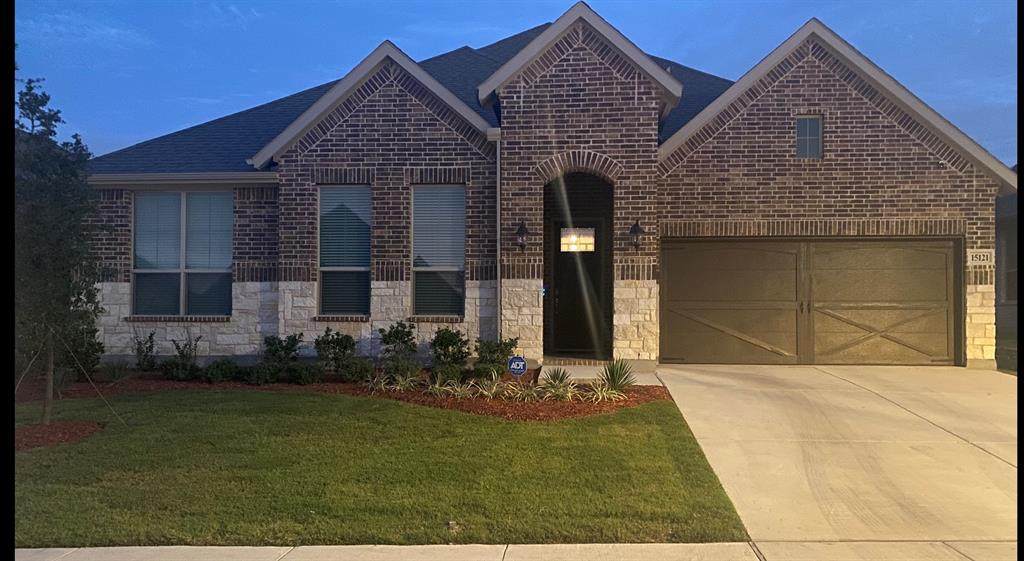 15121 Gladstone Drive - Photo 1