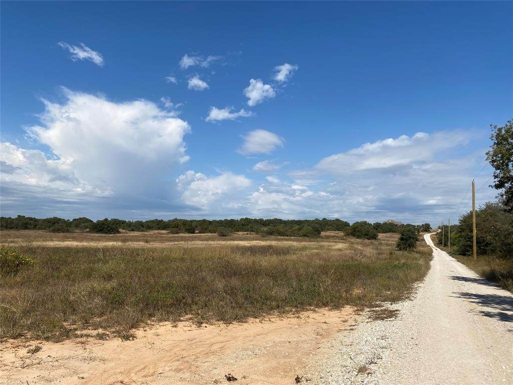 000 County Rd 3420 - Photo 1