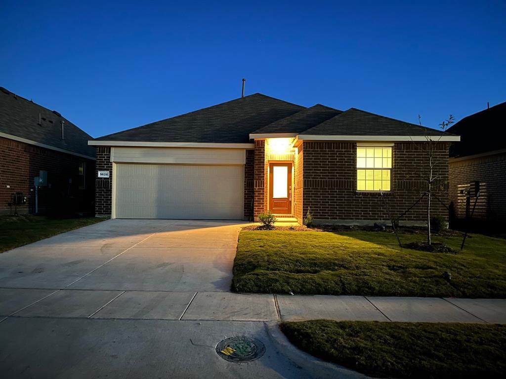 5628 Elwood Drive - Photo 1