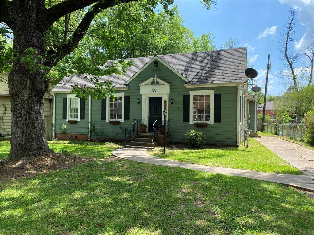 733 Cecile Place - Photo 1